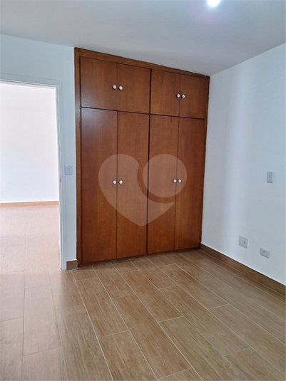 Foto REO1065066