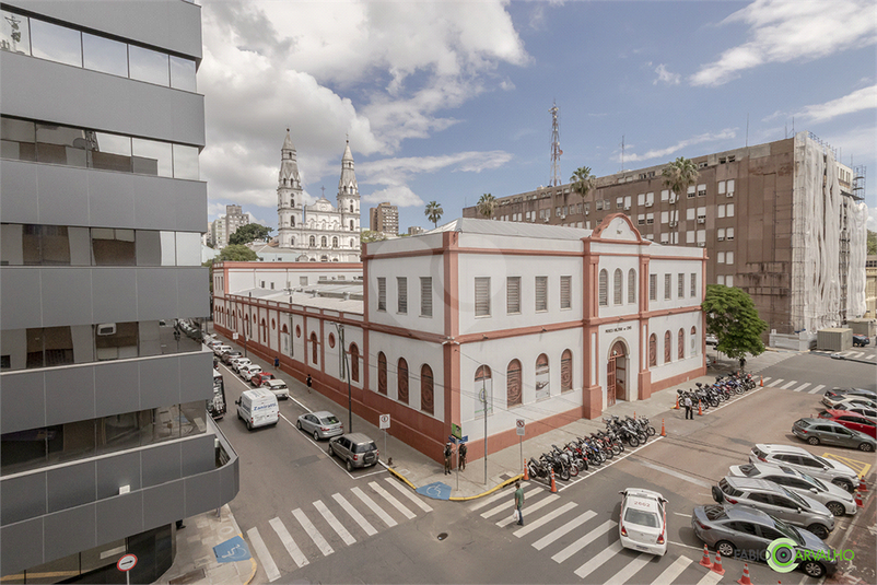 Venda Apartamento Porto Alegre Centro Histórico REO1065106 23