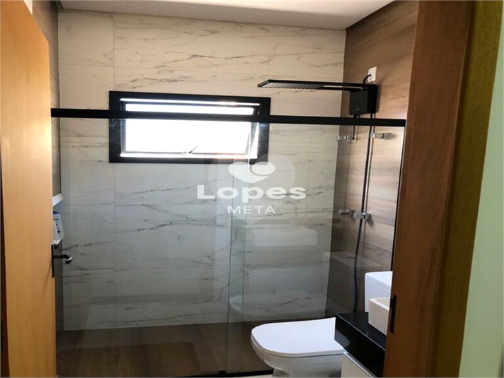 Foto REO1065120