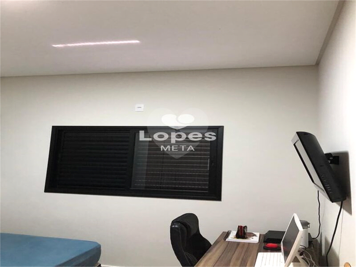 Foto REO1065120