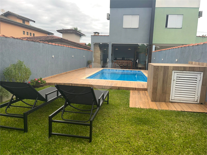 Foto REO1065173
