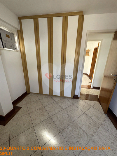 Foto REO1065234