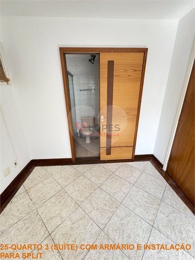 Foto REO1065234