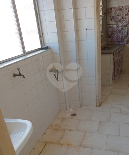 Venda Apartamento Santos Aparecida REO1065249 39