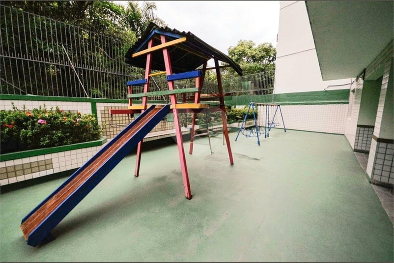 Foto REO1065257