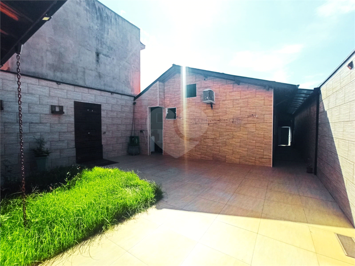 Foto REO1065500