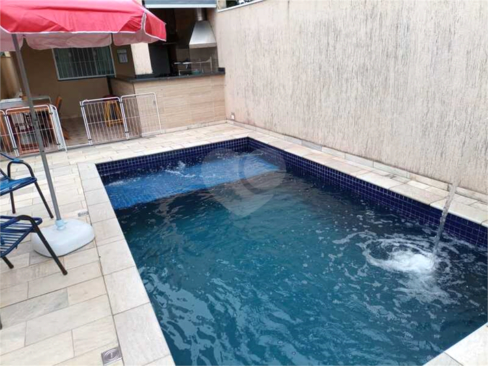 Foto REO1065571