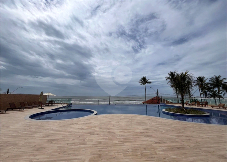 Foto REO1065757