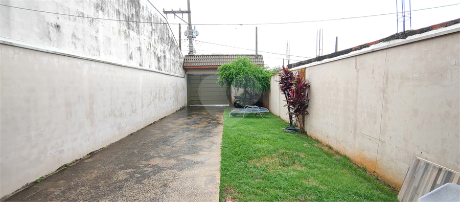 Venda Casa Salto Jardim Nair Maria REO1065784 36