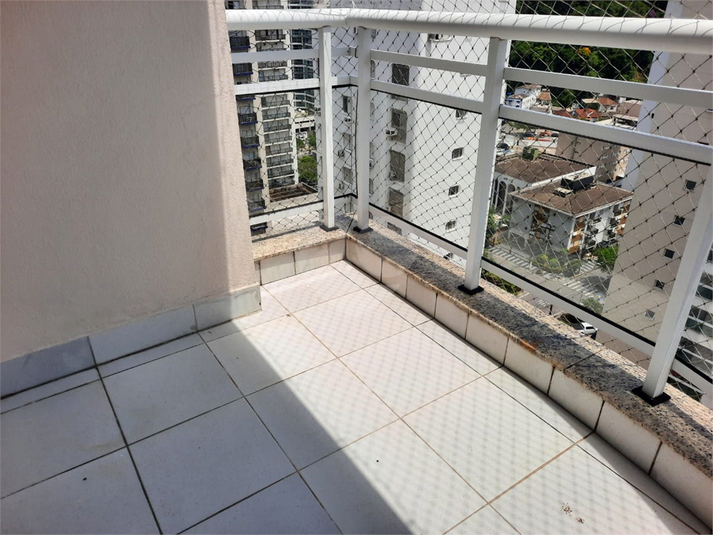 Venda Duplex Guarujá Pitangueiras REO1065851 15