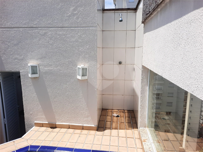 Venda Duplex Guarujá Pitangueiras REO1065851 3