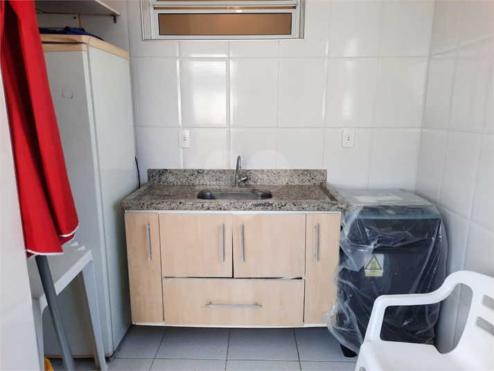 Venda Duplex Guarujá Pitangueiras REO1065851 10