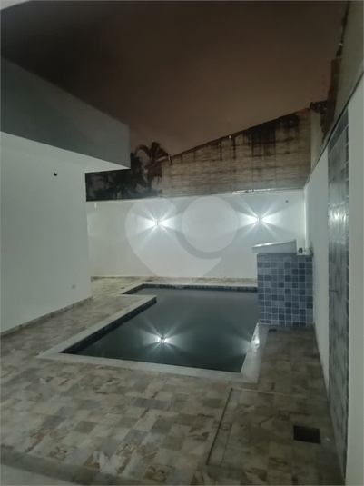Foto REO1066100