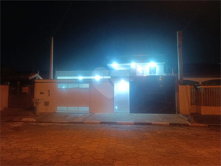 Foto REO1066100