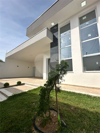 Foto REO1066100