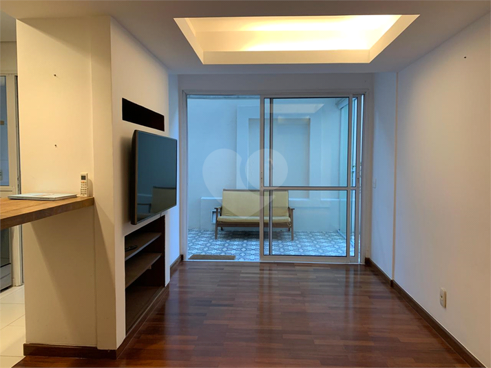 Venda Triplex São Paulo Vila Madalena REO1066219 11