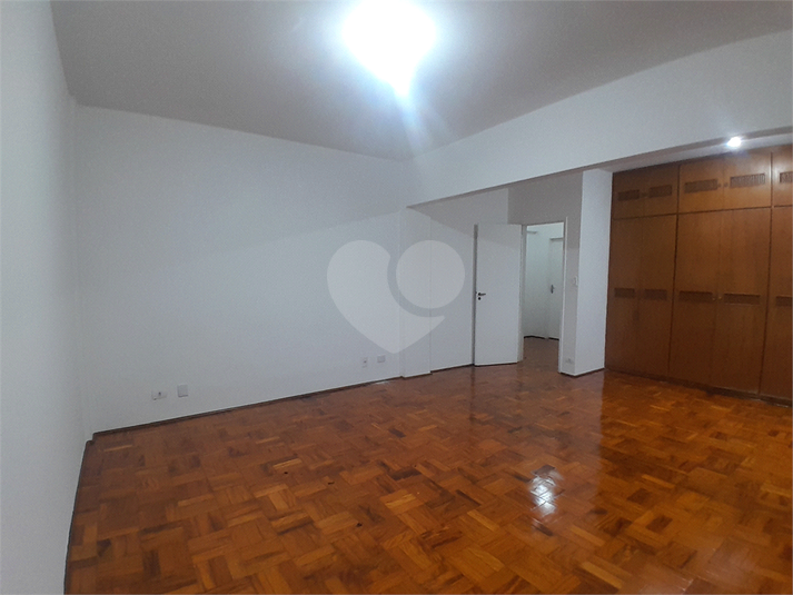 Venda Apartamento Santos Gonzaga REO1066323 10