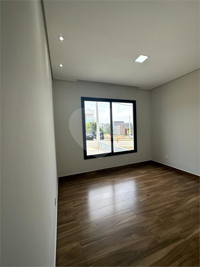 Foto REO1066468