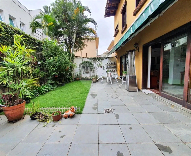 Foto REO1066532
