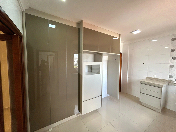 Venda Apartamento São Carlos Centro REO1066974 29