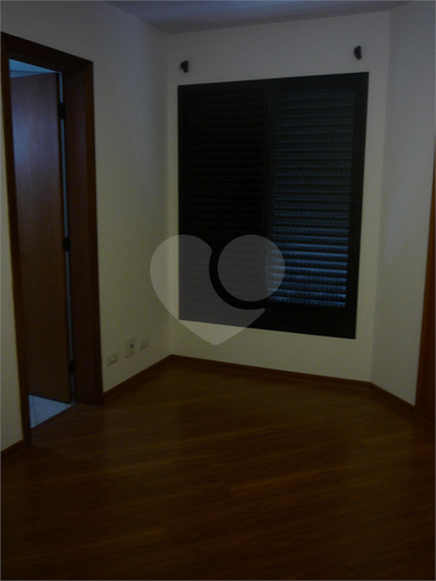 Foto REO106753