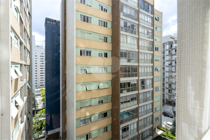 Venda Apartamento São Paulo Paraíso REO1067733 11