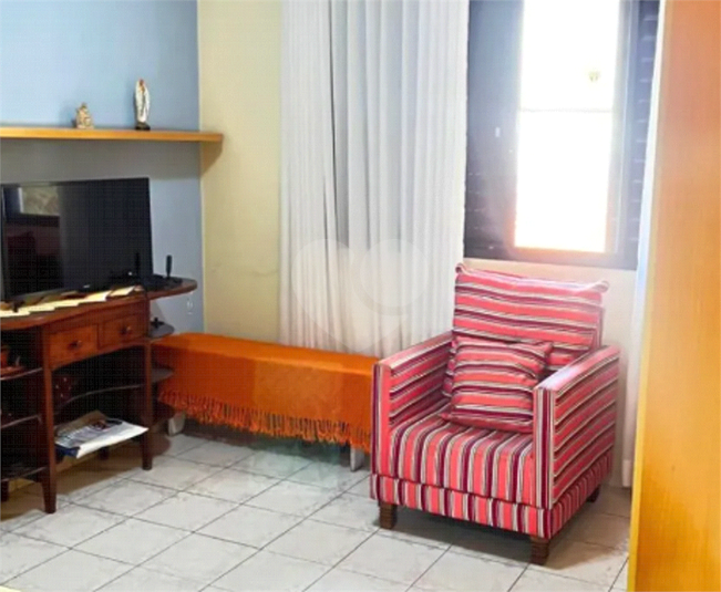 Foto REO1068025