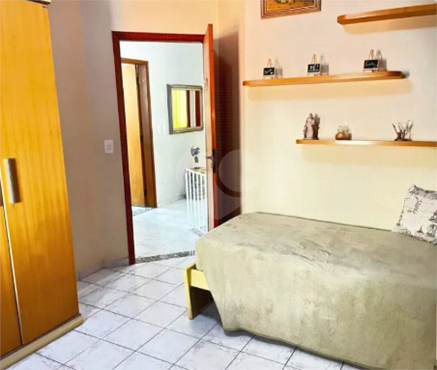 Foto REO1068025