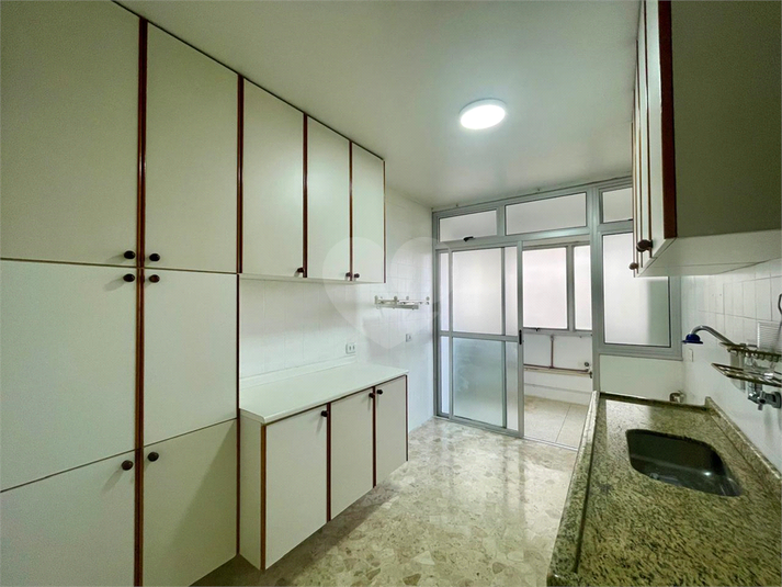 Foto REO1068038