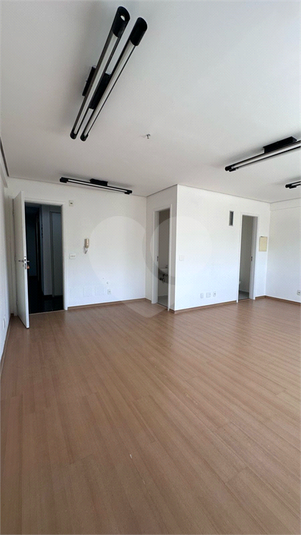 Aluguel Salas São Paulo Indianópolis REO1068387 4