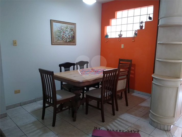 Foto REO1068657