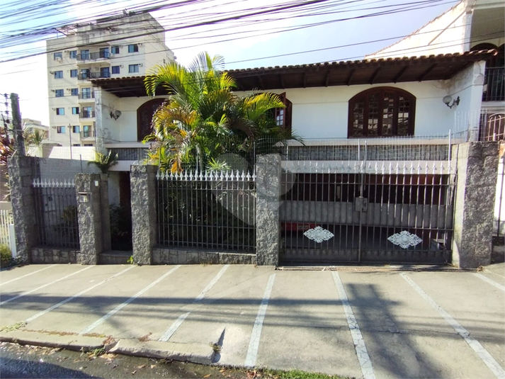 Foto REO1068701