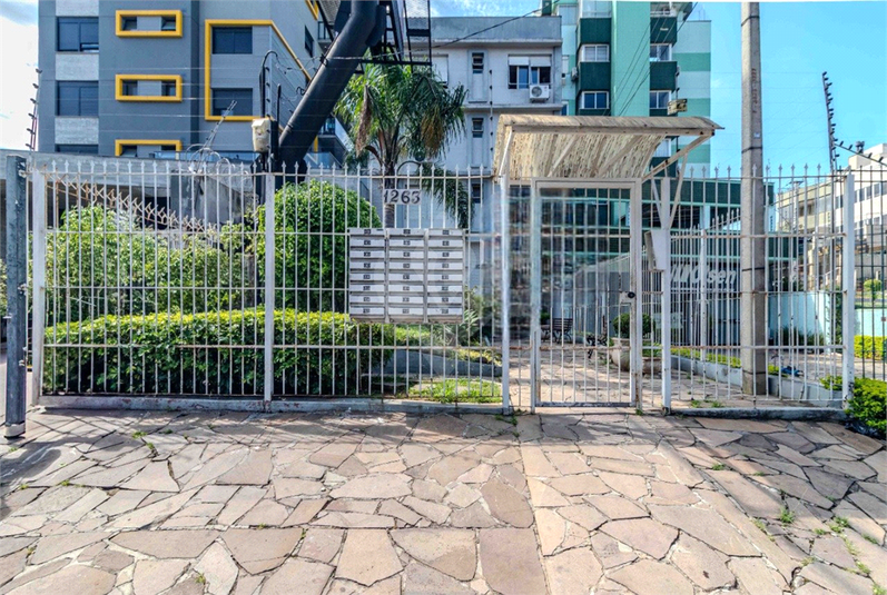 Venda Apartamento Porto Alegre Menino Deus REO1068742 15