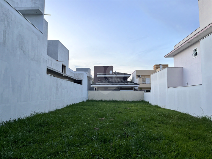 Foto REO1068785