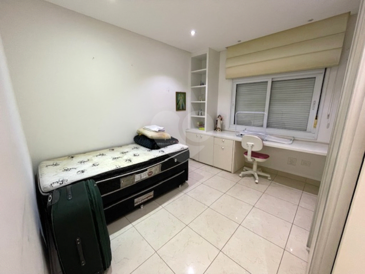 Foto REO1068845