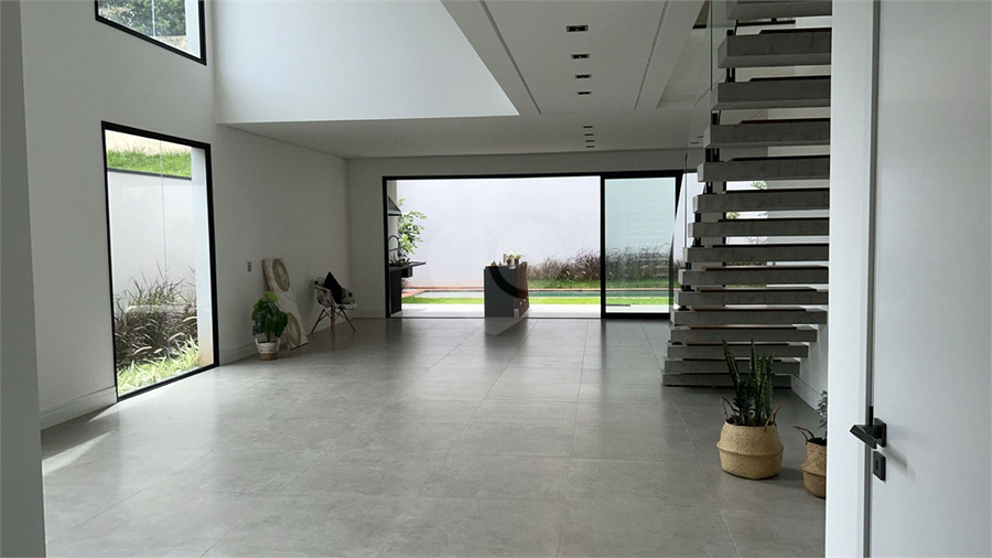 Foto REO1068927
