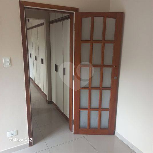 Foto REO1068958