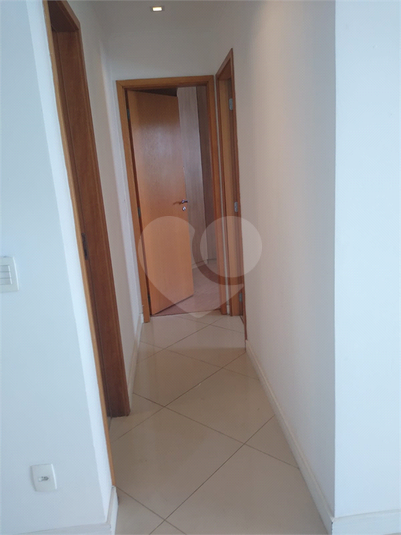 Foto REO1069001