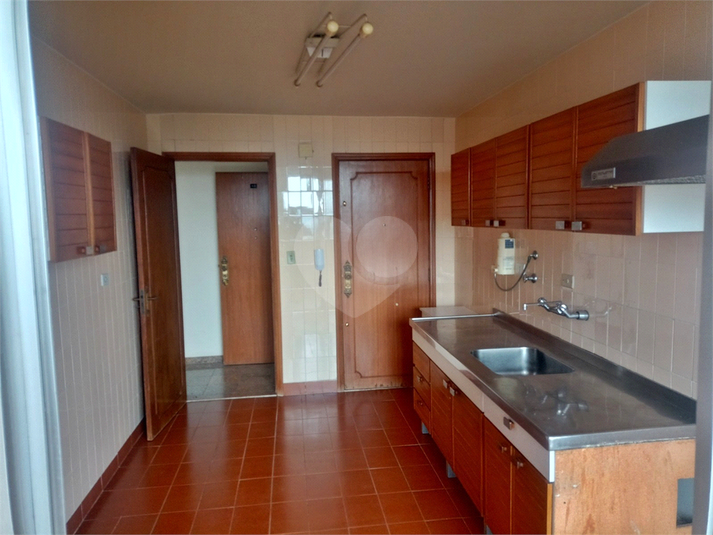 Foto REO1069036