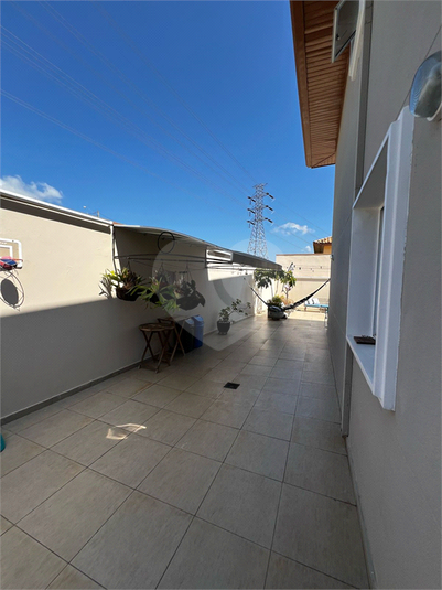 Foto REO1069088