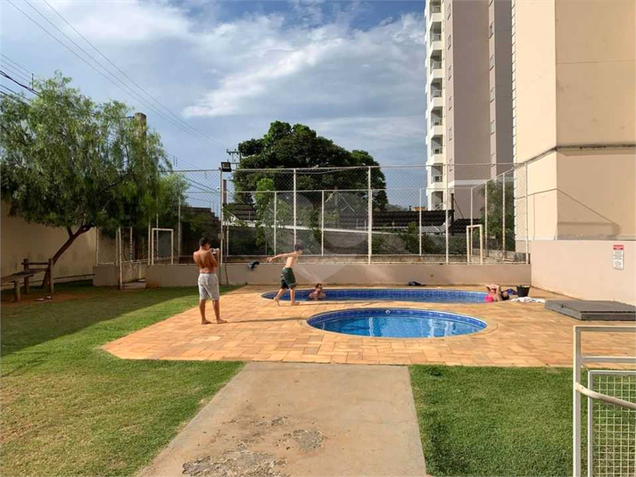 Foto REO1069107