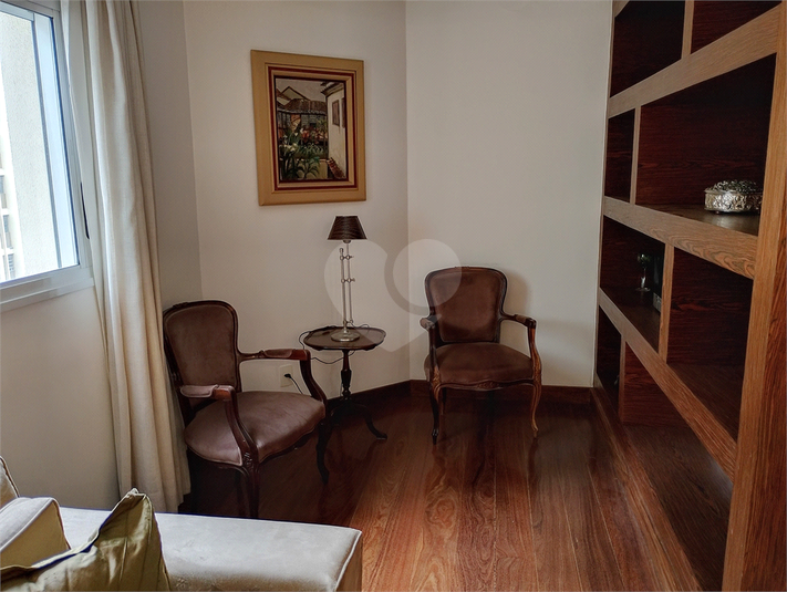 Foto REO1069158