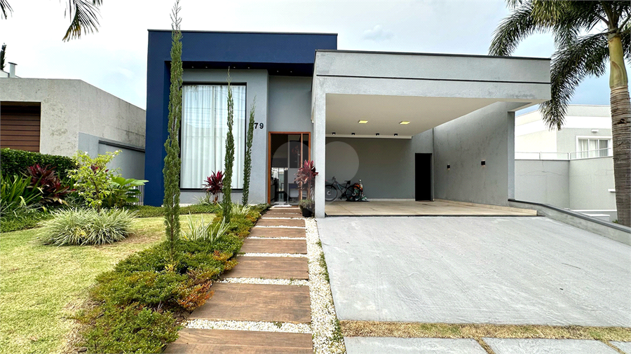 Foto REO1069173