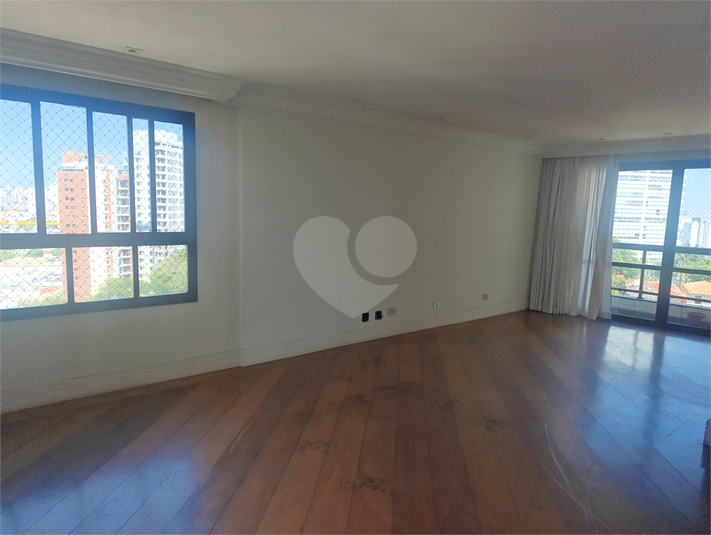 Sala com 2 ambientes