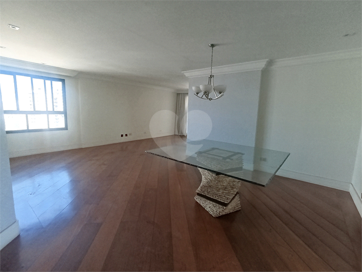 Sala com 2 ambientes