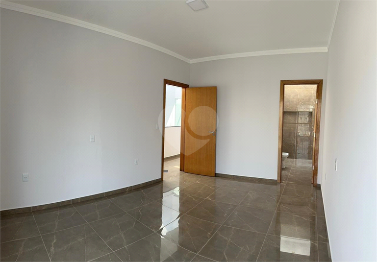 Foto REO1069577