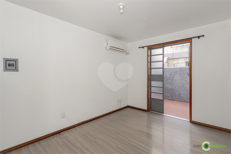 Foto REO1069731