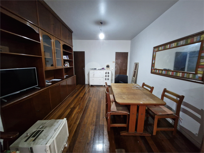 Foto REO1069805