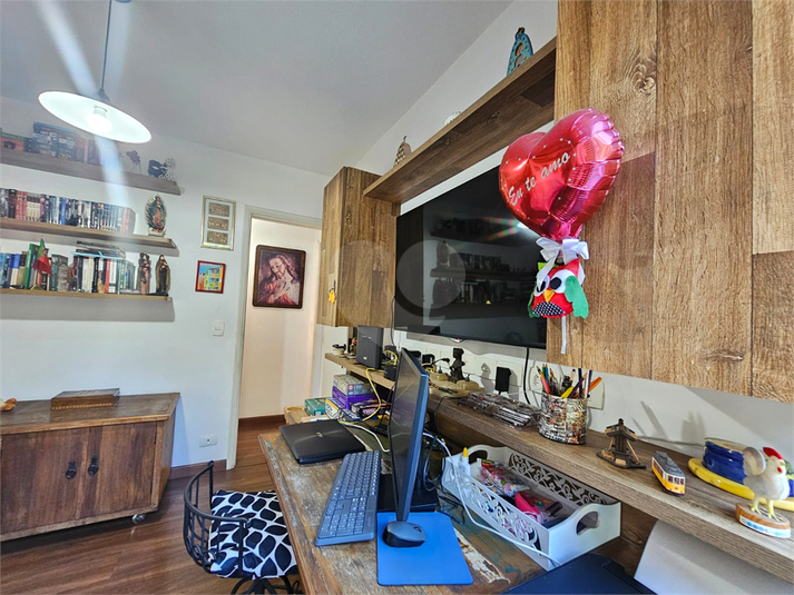Foto REO1070125