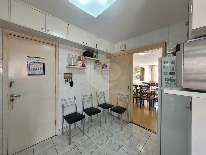 Foto REO1070598